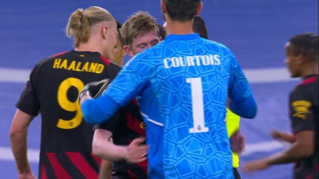 更是巩固他 更是巩固他