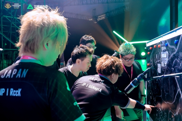 我们的军事 我们的军事