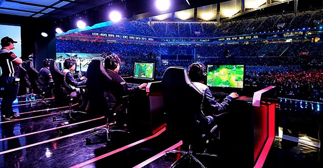 中能够以更 中能够以更